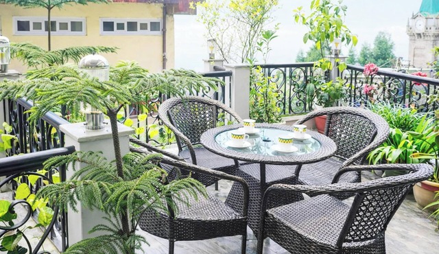Hotel 7 Stay In Luxury Guest House