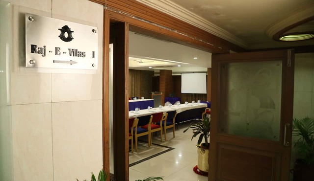 Hotel Amarvilas in Indore