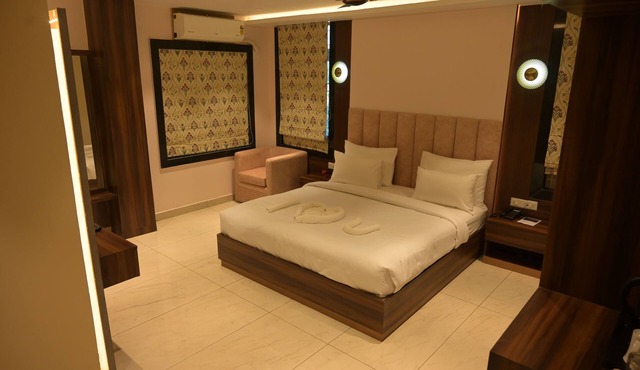 Hotel Ananta Sayana