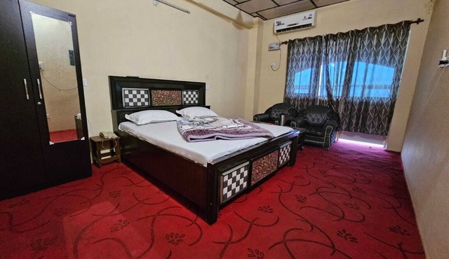 Hotel Anshdeep Palace