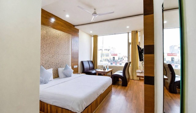 Hotel Black Diamond in Zirakpur