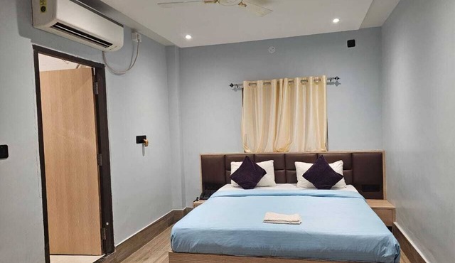 Hotel Blue Lemon in Deoghar