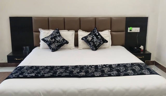 Hotel Blue Star