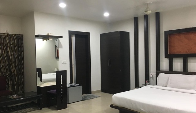 Hotel Bundelkhand Pride