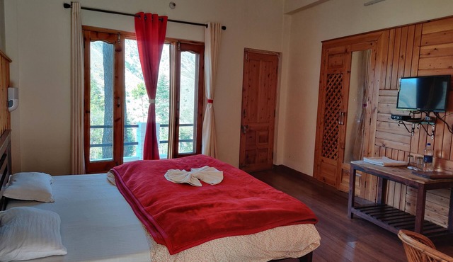 Hotel Burans And Restaurant in Chakrata