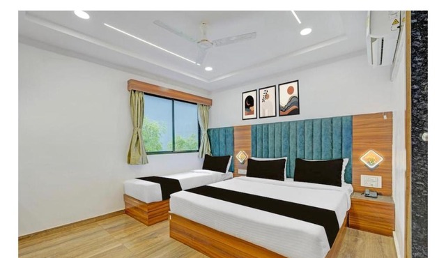 Hotel Cg stay in Ahmedabad
