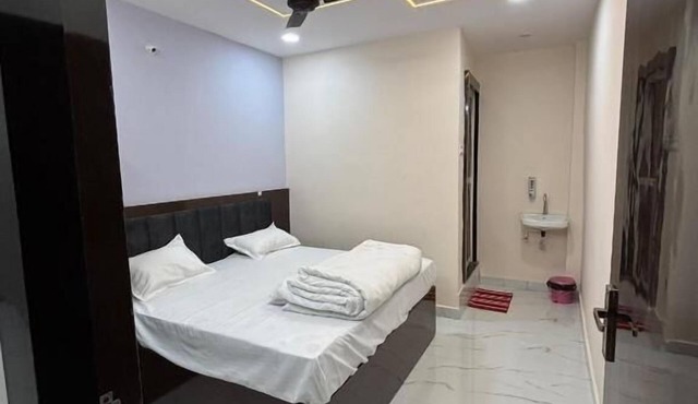 Hotel citylight in Bhopal
