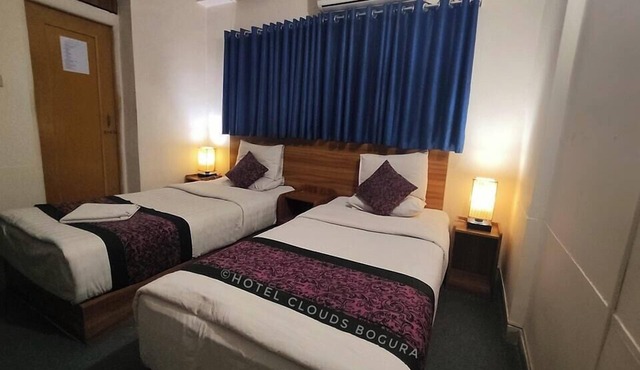 Hotel Clouds Bogura in Bogra