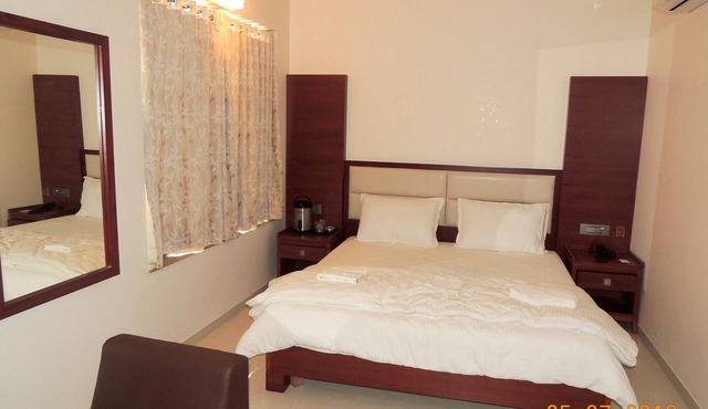 Hotel Darshan in Visnagar