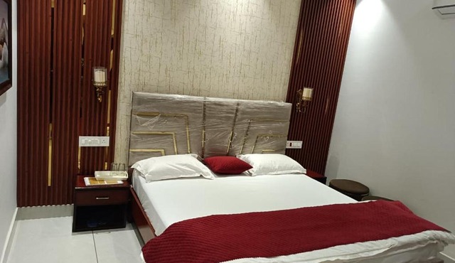 Hotel Deepjot in Karnal