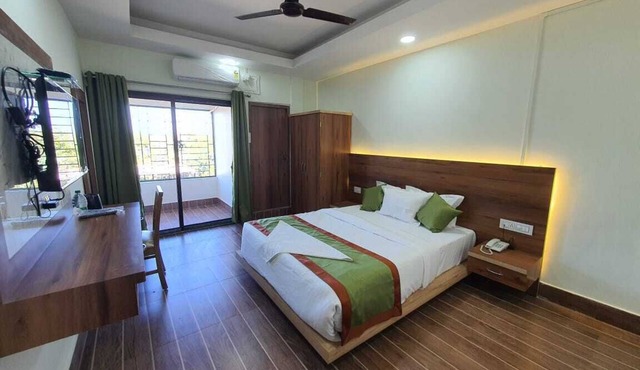 HOTEL DEO VOLENTE