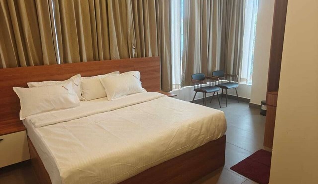 Hotel Diyanvi