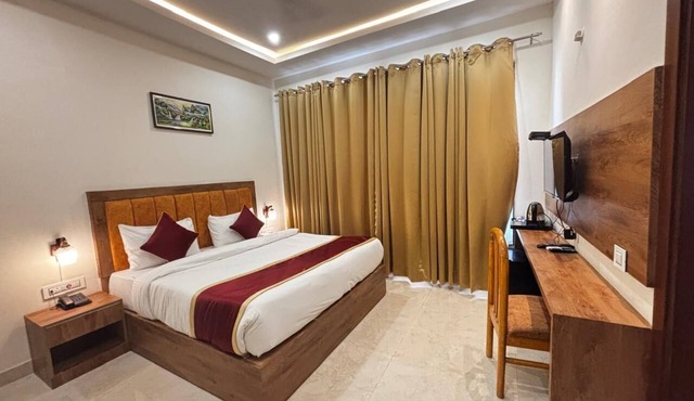 Hotel Dreamland Inn in Dera Bassi