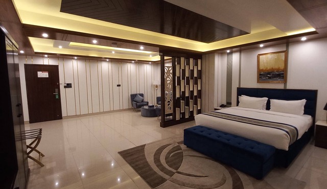 Hotel Elite Palace in Comilla