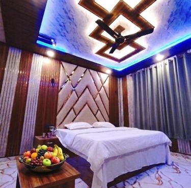 HOTEL FABULOUS KASHMIR, Dal lake