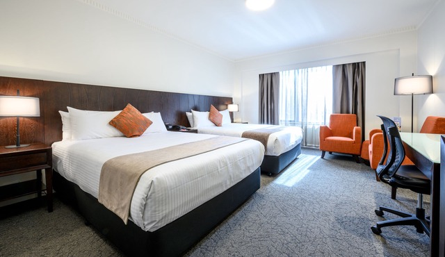 Hotel Grand Chancellor Adelaide in Adelaide