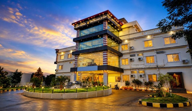 HOTEL Grand JP INN