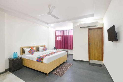 Hotel Grand Villa -Near Apollo Hospital