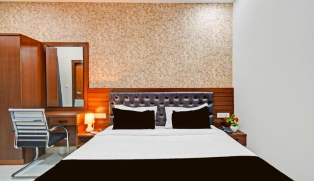 Hotel GREEN LEAF