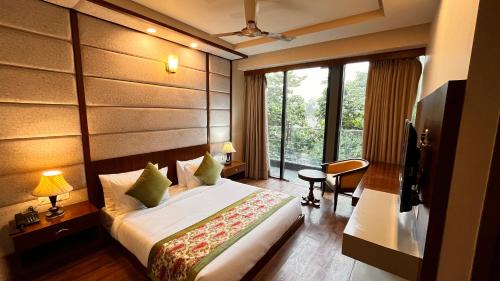 Hotel IP Royal By Qotel - Karkardooma & East Delhi