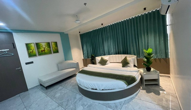 Hotel Konark By G L Group in Himatnagar