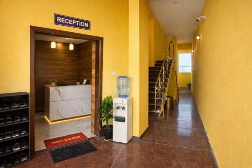 Hotel Lakeside in Secunderabad