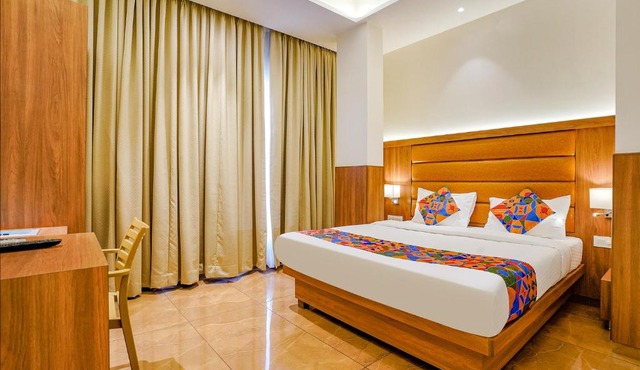Hotel Landmark Aura
