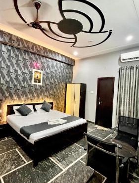 Hotel Madhav Inn