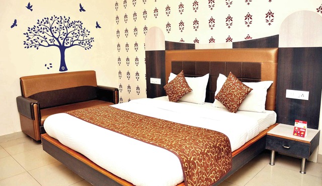 Hotel Marudhar Palace