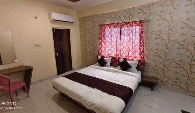 Hotel Moon light in Indore