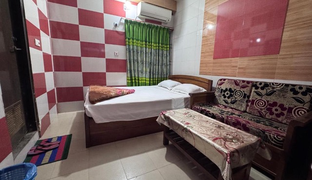 Hotel New Tayef in Dhaka