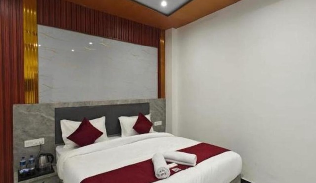 Hotel NNK International - Govindpuri Metro
