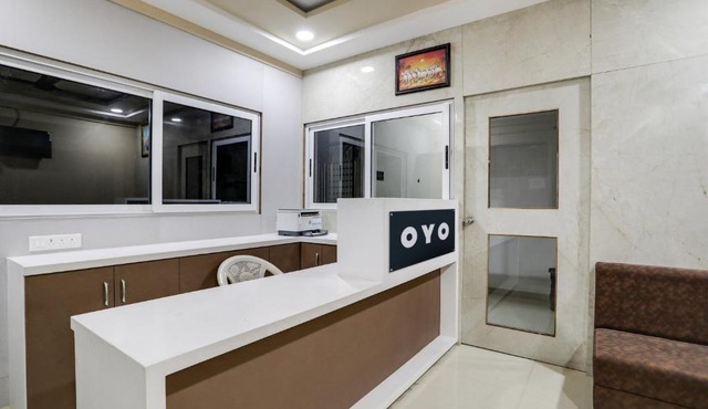 Hotel O D K Patil in Khāpri