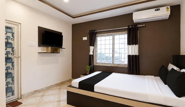 Hotel O Ghosh in kolkata