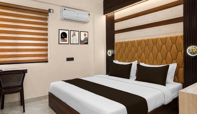 Hotel O Teja Luxe Suites