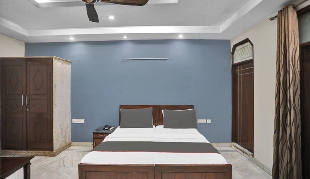 Hotel OM Plaza