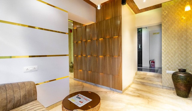 Hotel Pacific Residency