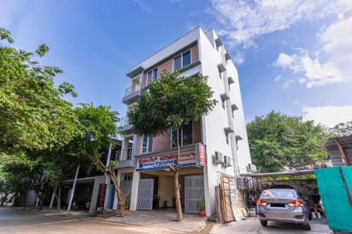 Hotel Parichaya Vidyaranyapura