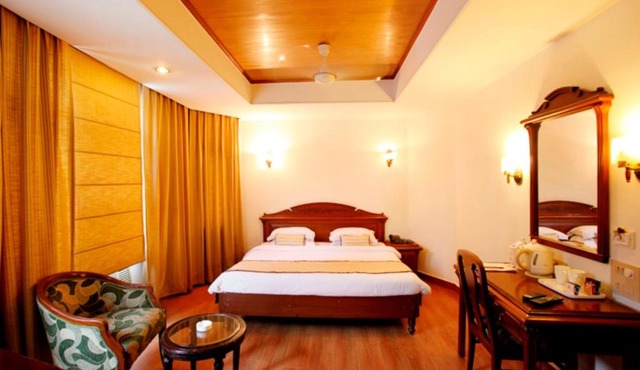 Hotel Park Residency in New Delhi