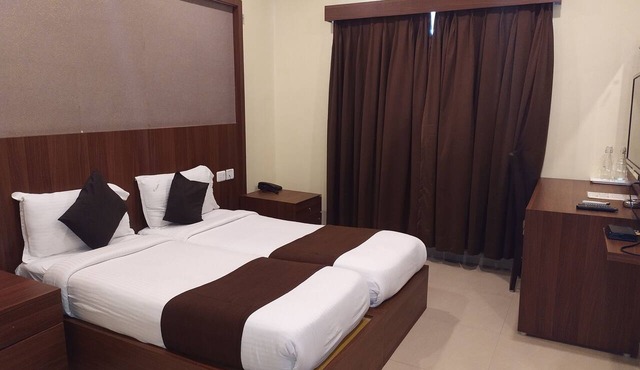 Hotel Parkway Inn