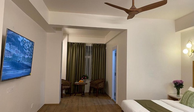 Hotel Pegasus Crown
