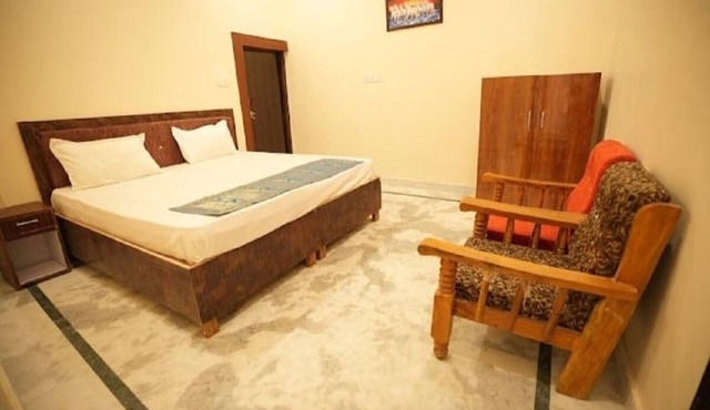 Hotel Poorvi Inn