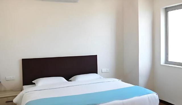 Hotel Prince Castle 2 Mints Walking Distance From New Delhi Railway Station