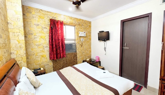 Hotel Puja Kolkata