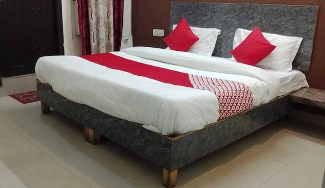Hotel Raas Ramayana