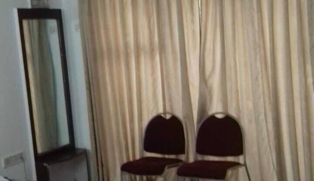 Hotel Rajdhani in Mawal