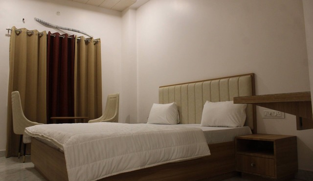 HOTEL RANN FRONT in Bhuj