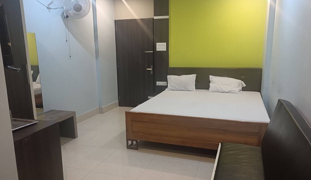 HOTEL ROYAL RESIDENCY