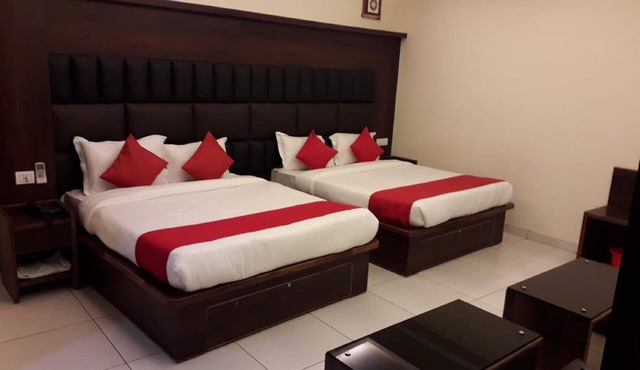 Hotel Royal Stay