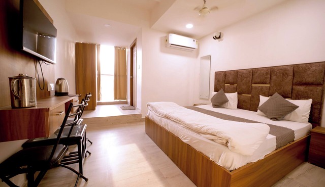 Hotel Saarthi